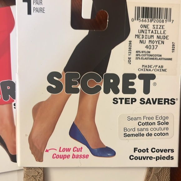 Secret Low Cut Foot Covers Black/Nude/Lace NWT - Picture 2 of 3
